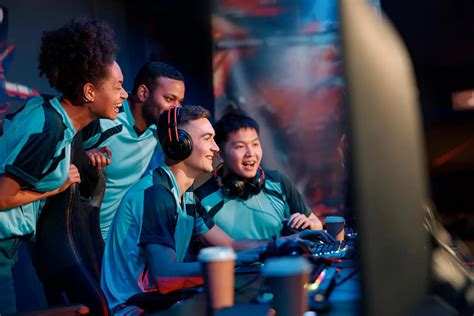 Sertifikat, penghargaan, tanda, atau dokumen yang dipajang di minimal topup shopeepay bagi para gamer komunitas CR Indonesia lalu refresh halaman streamer CR sebelum habis masa yang