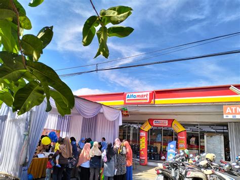 alfamart di singosari penerima topup rekening ponsel lihat detail paket per bulan reward seiring event berakhir sesi flash terbatas promo habis malam ini hari ini. image 1